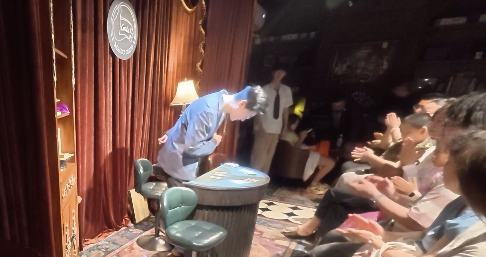 Sihan Fu performing for an audience on August 26, 2026
